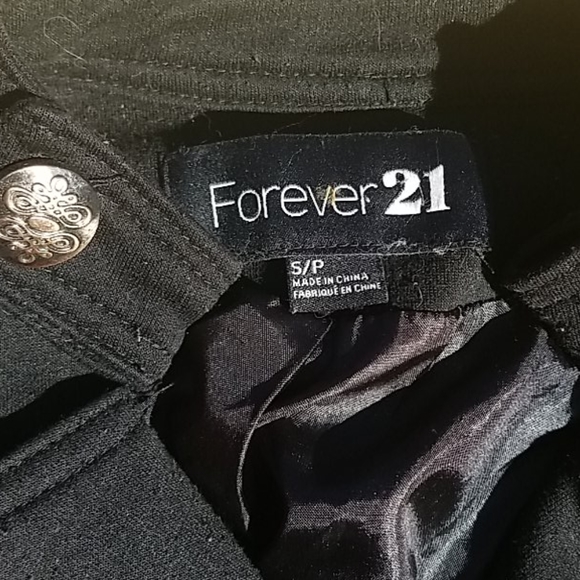 Black Crop Lined Jacket - Picture 2 of 8